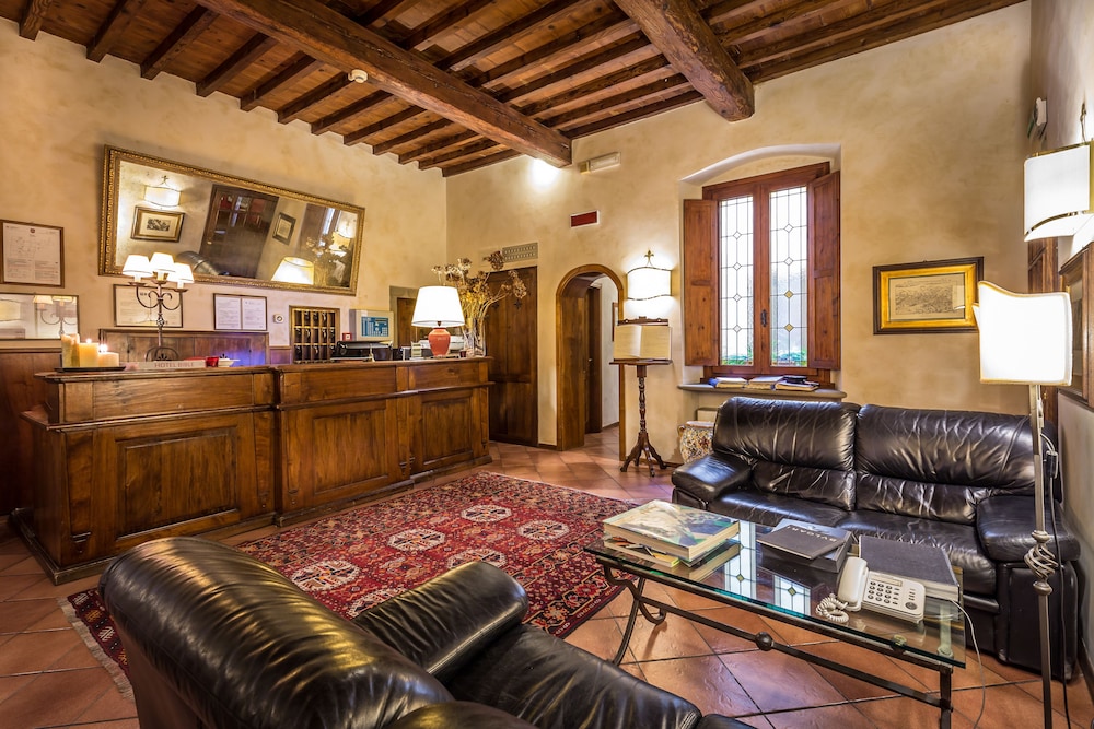 Hotel Marios 2/56