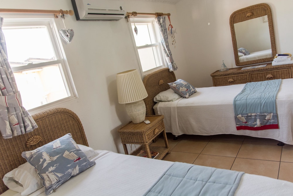 HBK Villa Rentals 11/36