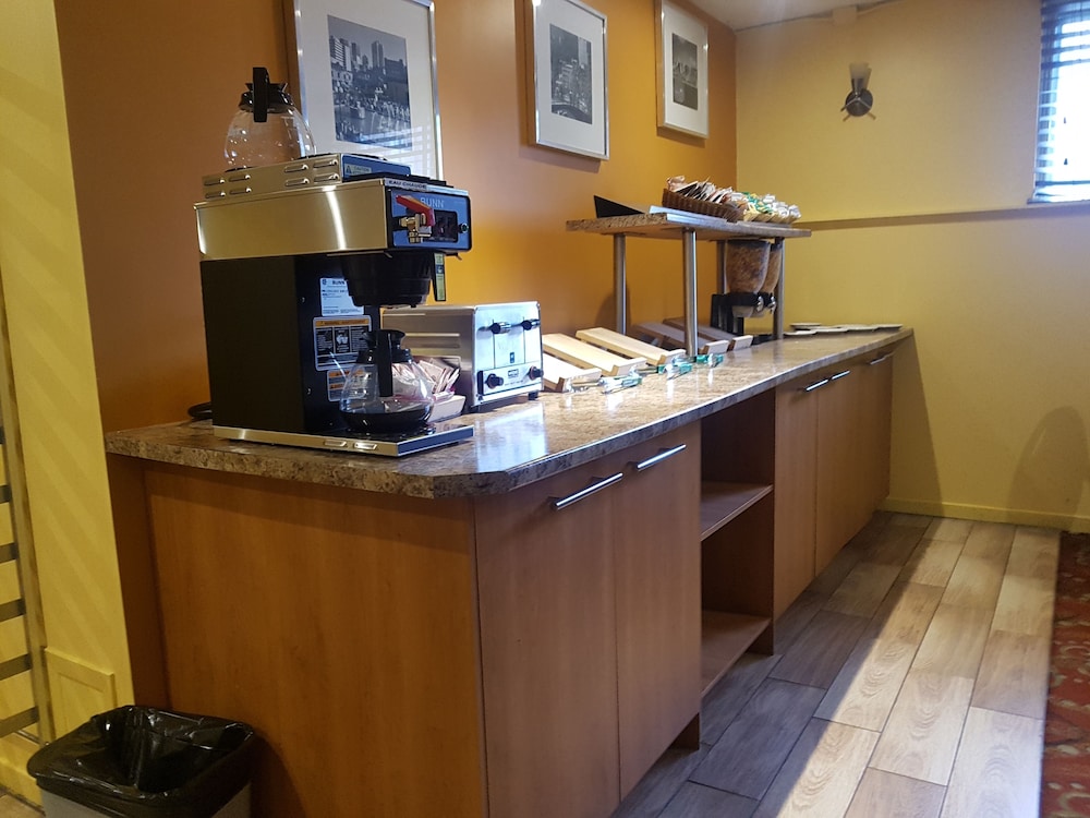 Hotel Le Roberval 9/46