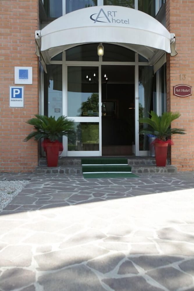 Art Hotel Mirano 1/29