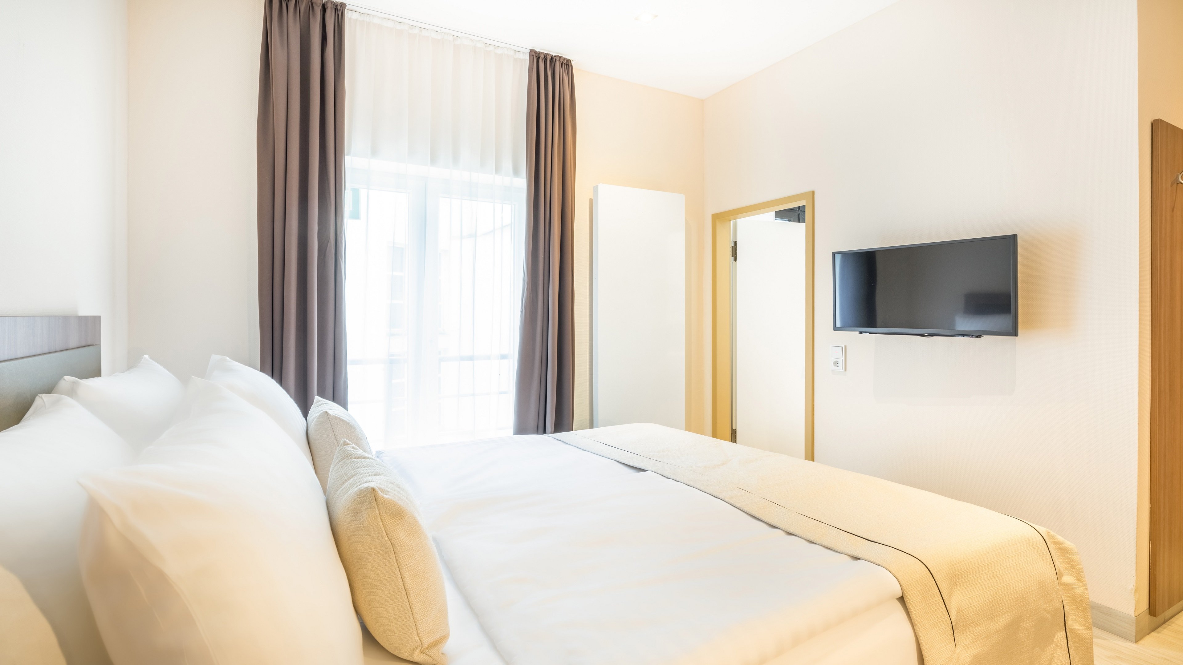 Hotel Madison 30/100