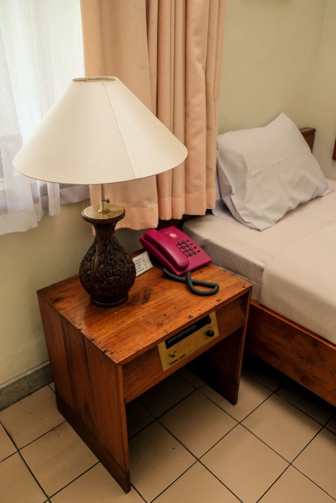 Hotel Bumi Asih 30/64