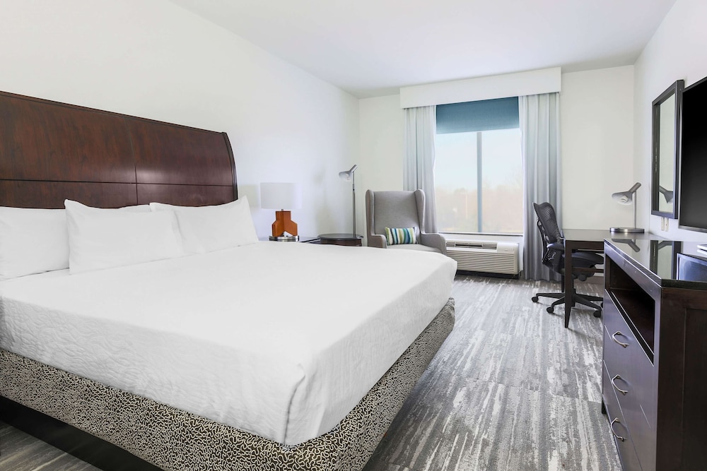 Evolution, King Bed