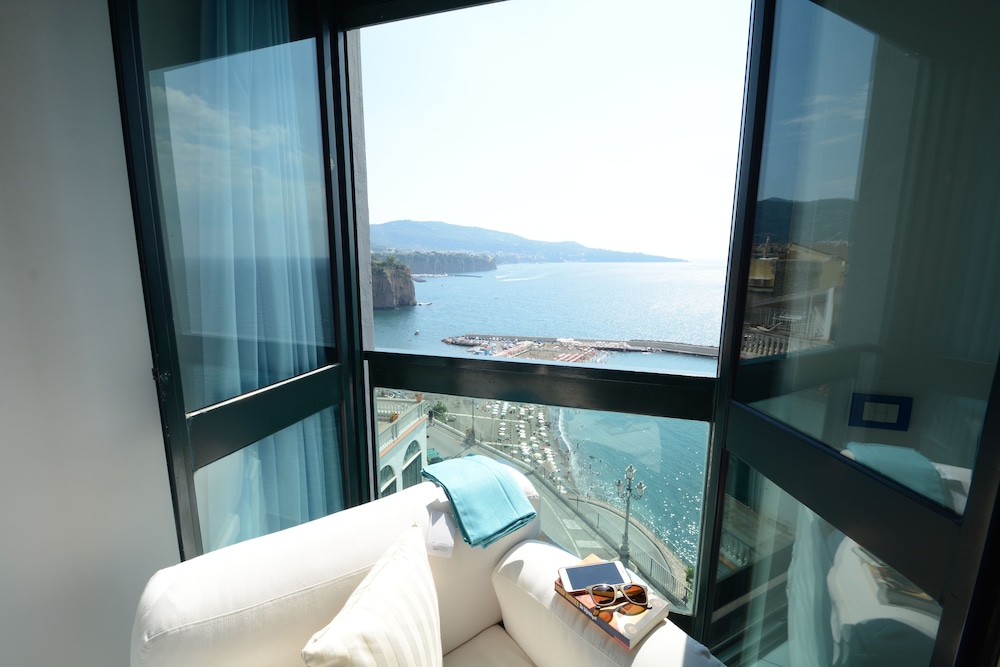 Panorama Palace 13/25