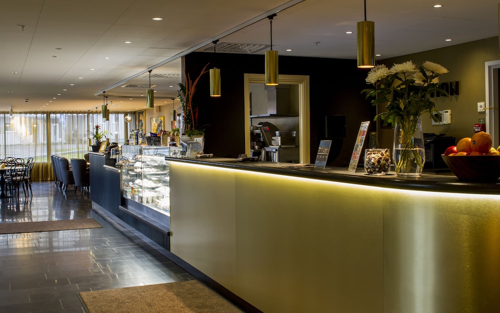 QUALITY HOTEL LAPLAND 4/43