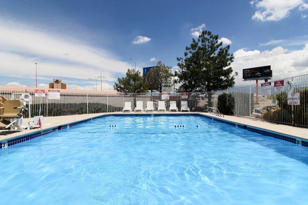 Motel6 Albuquerque, NM - Midtown in ALBUQUERQUE - NM