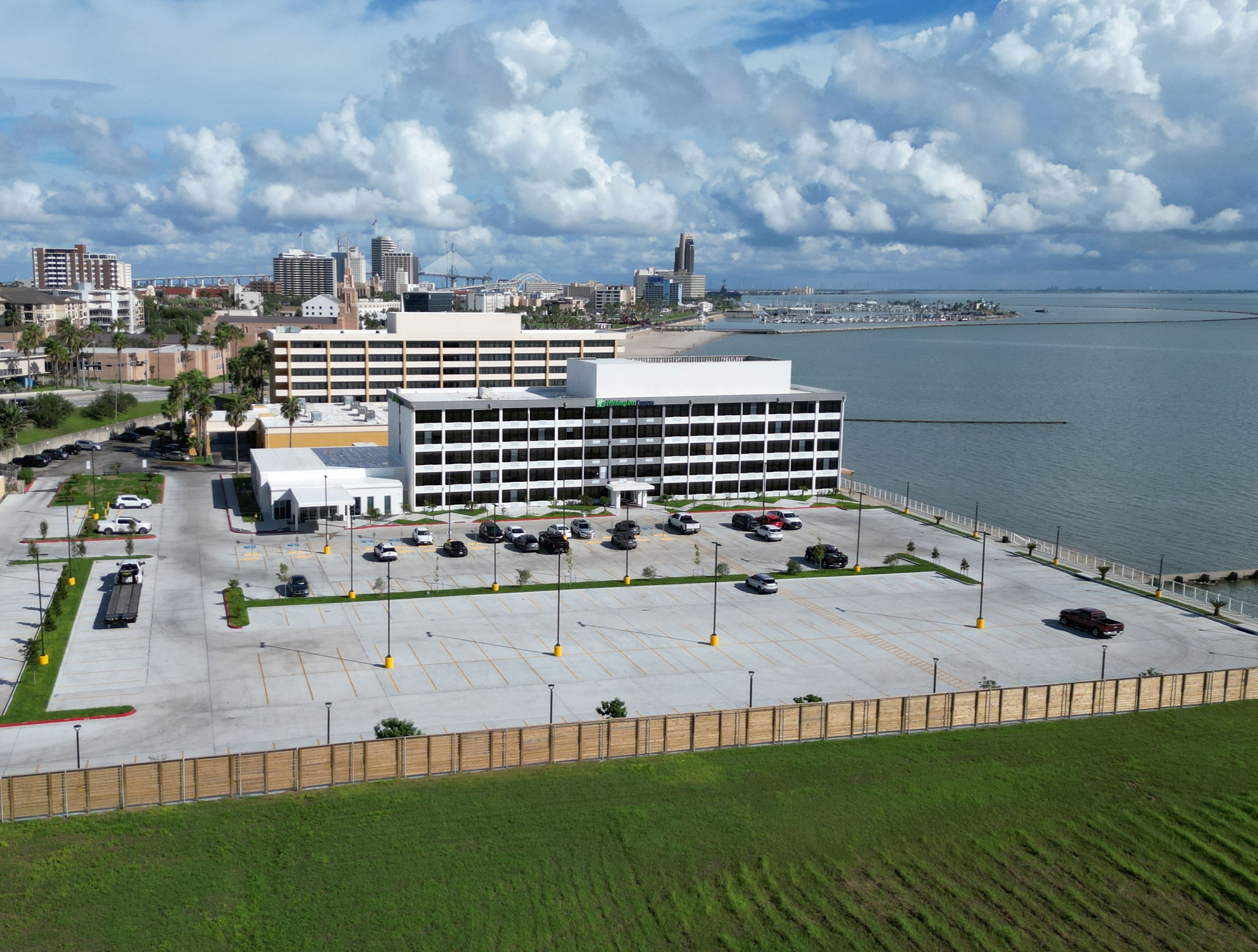 Holiday Inn Express Corpus Christi - Beachfront, an IHG Hotel 47/50