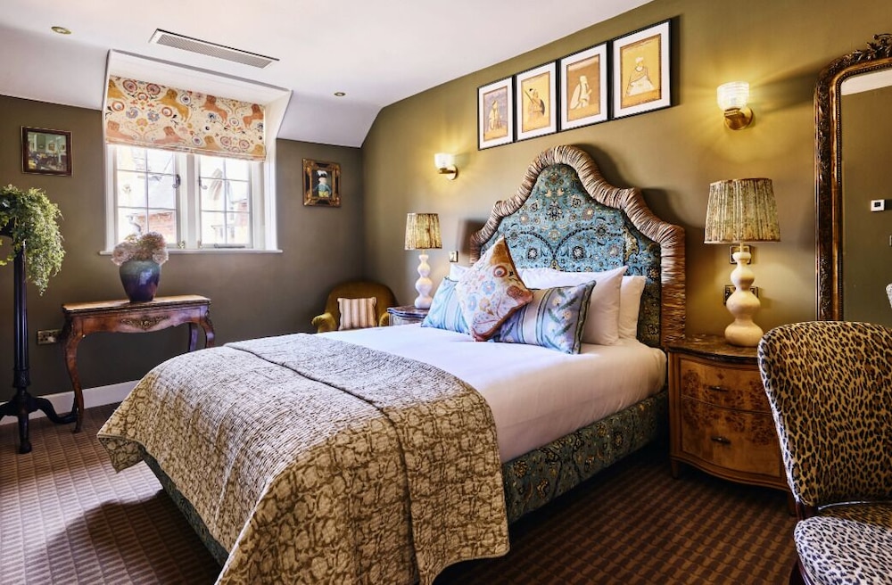Cottage, King Bed