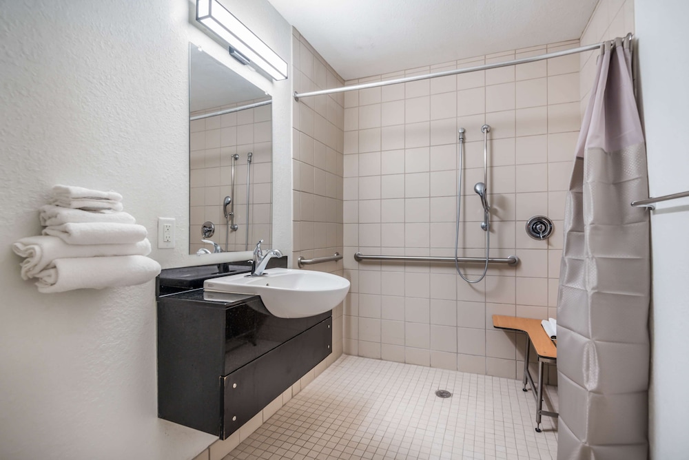 Motel6 College Station, TX - Bryan 12/41