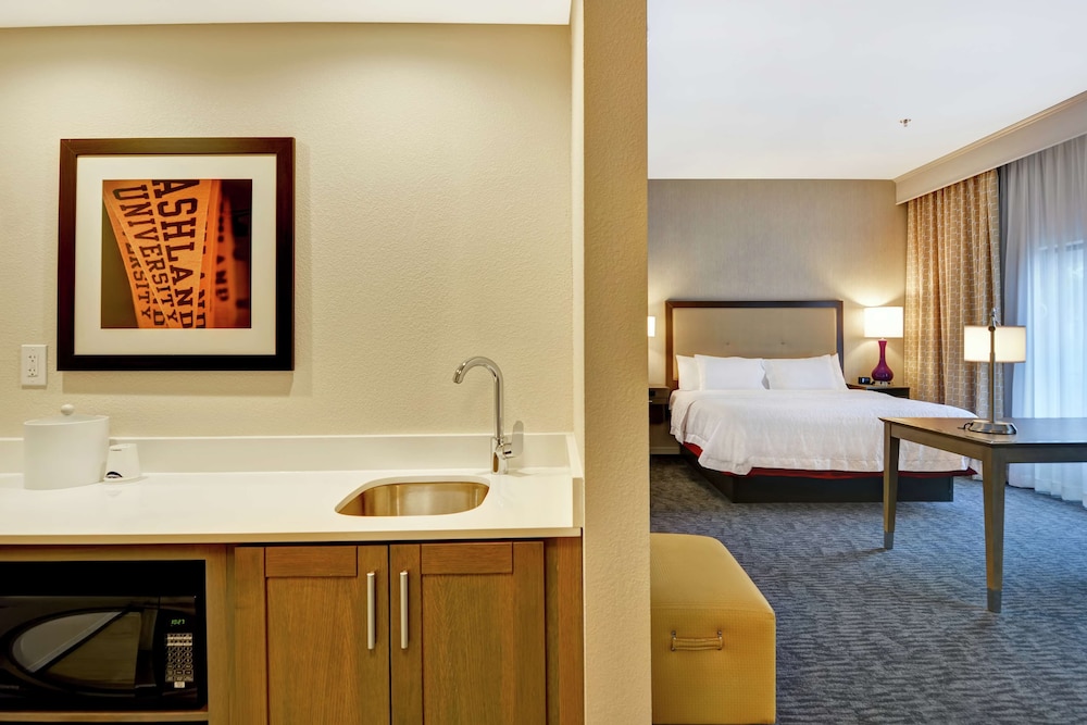Hampton Inn & Suites Ashland 20/47