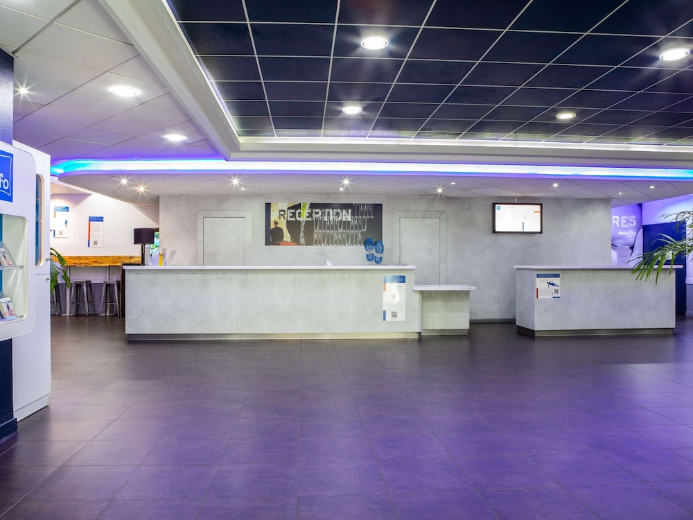 Ibis Budget Paris Porte De Montmartre 12/60