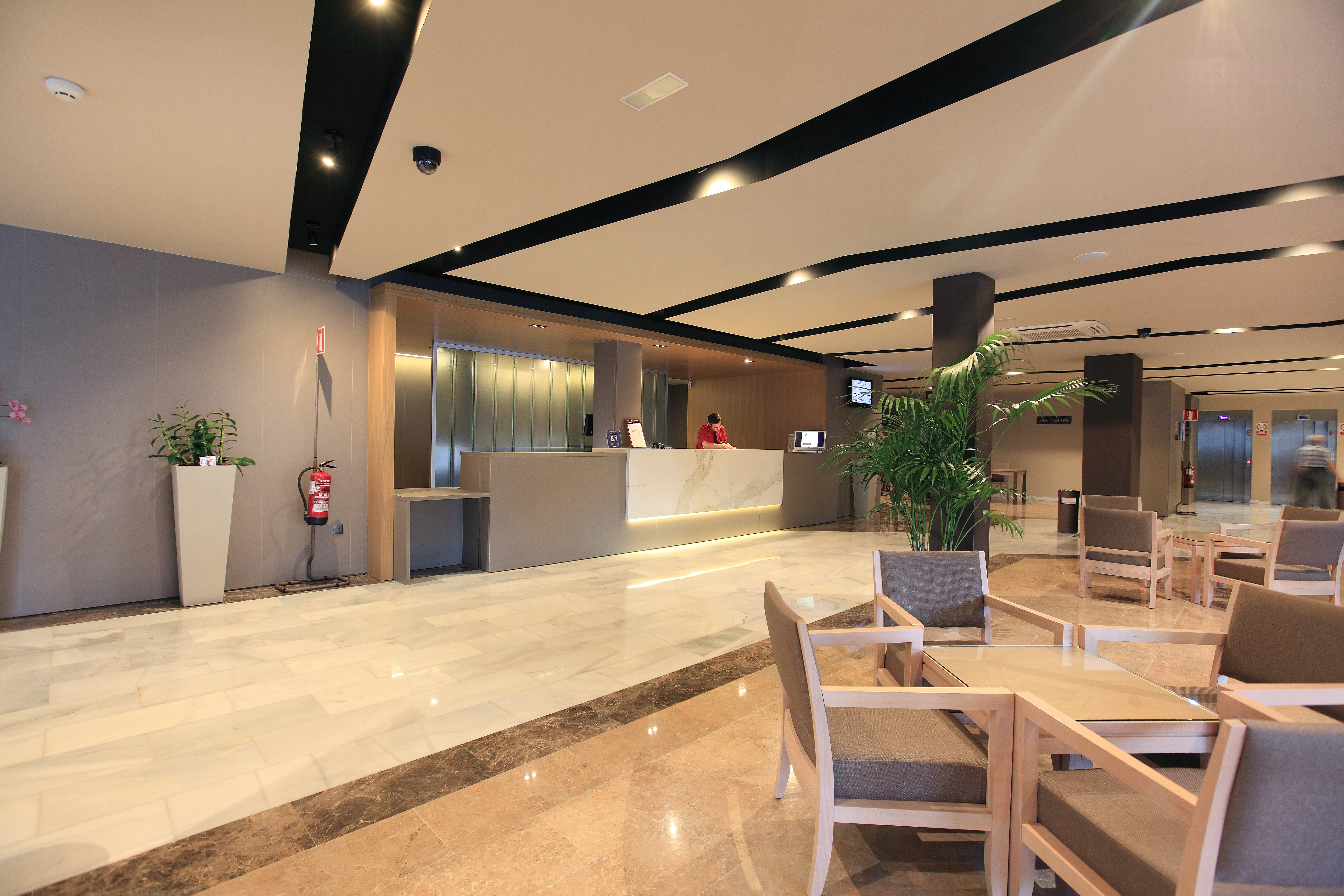 Helios Hotel 11/60