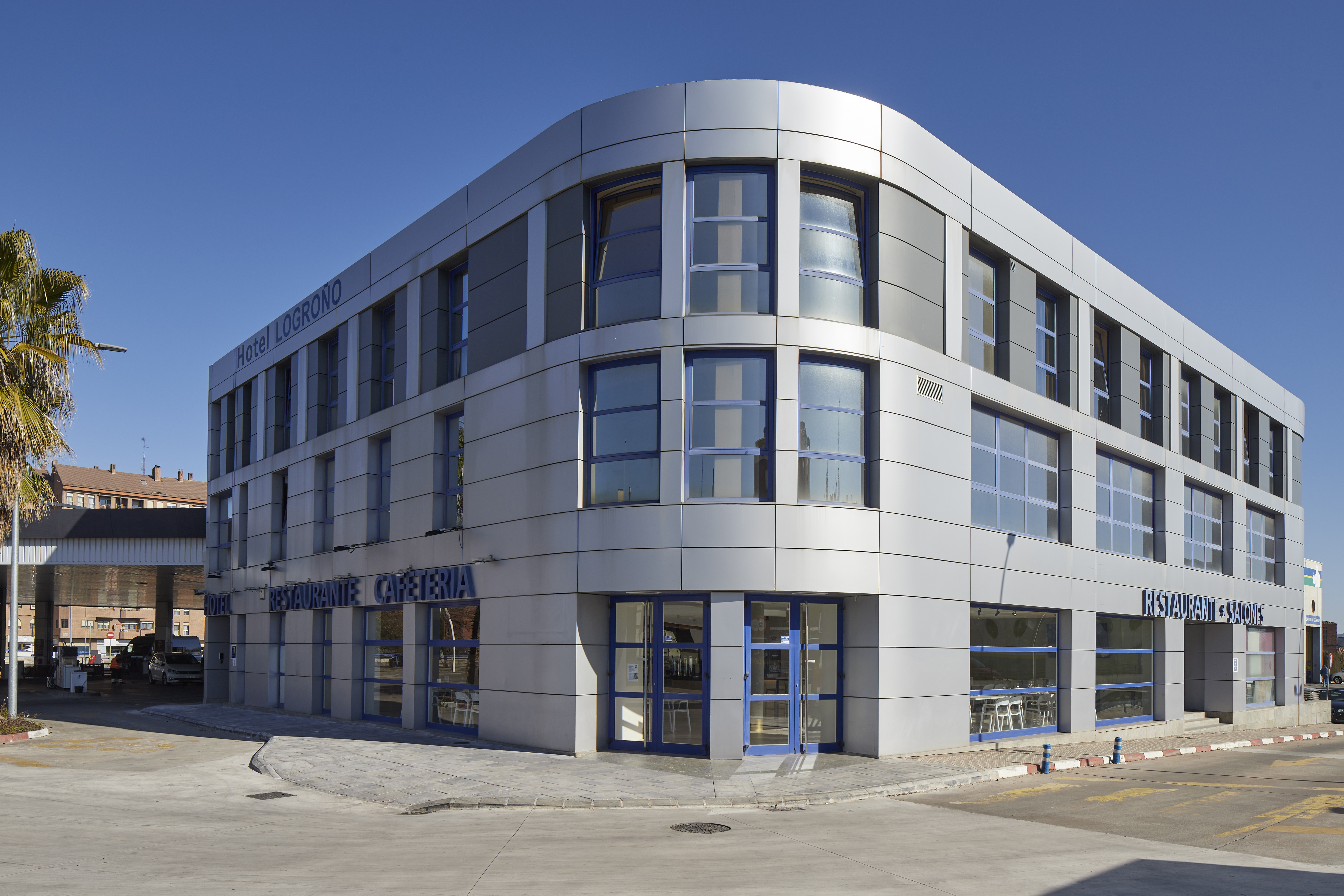 Iraipe Logrono Hotel 39/48