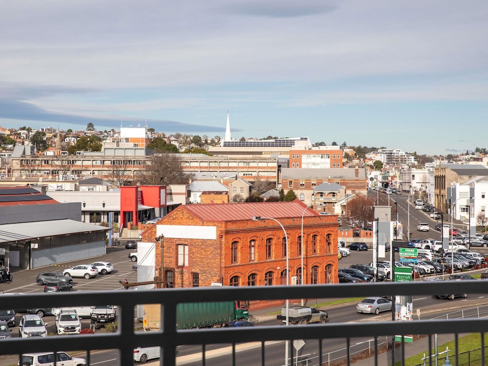 Peppers Seaport Launceston 6/58