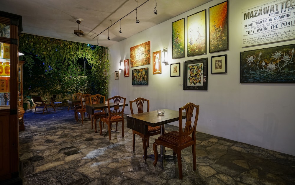 Atelier Kandy 37/50