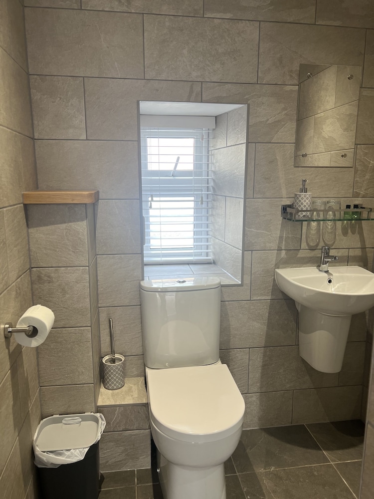 The Priory Burford Bed And Breakfast 56/59