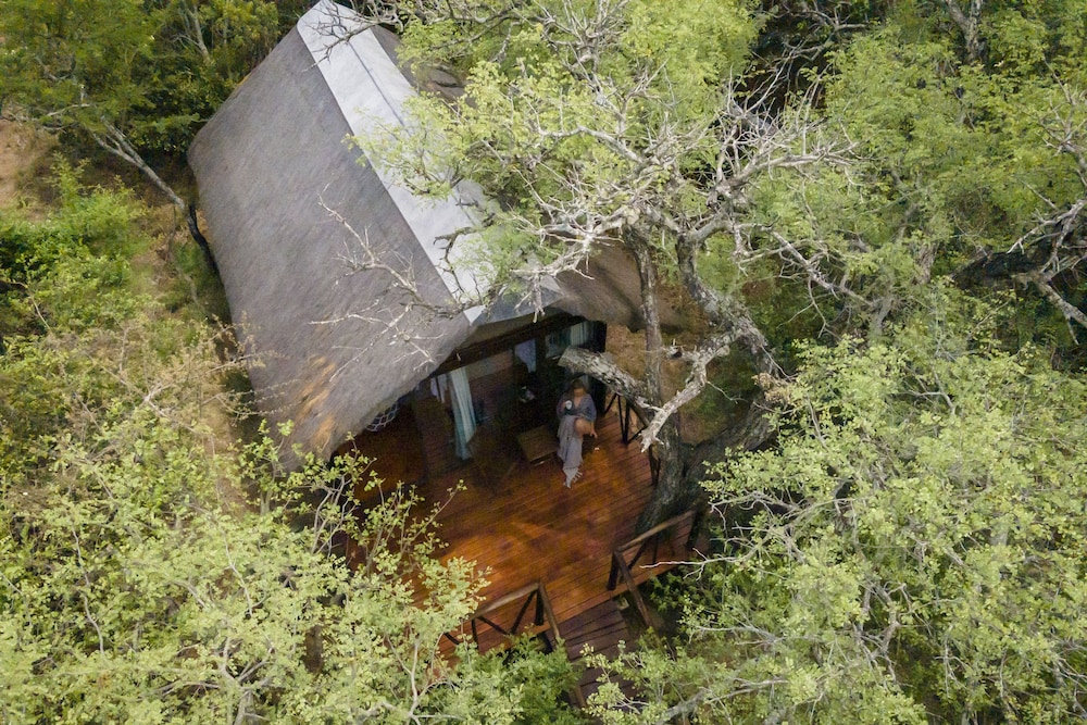 Panzi Lodge 28/50