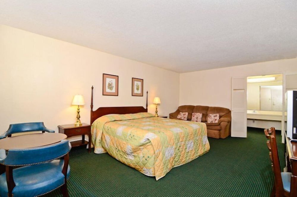 Motel6 Sandersville, GA 25/59