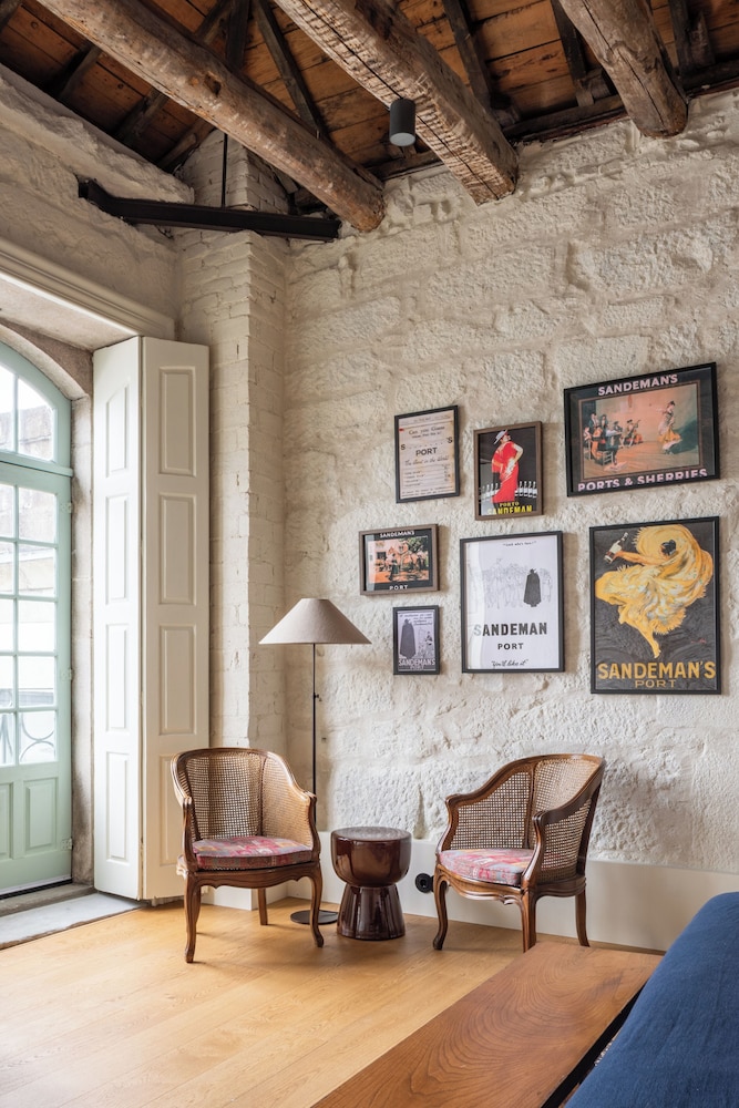 The House Of Sandeman Hostel & Suites 27/50