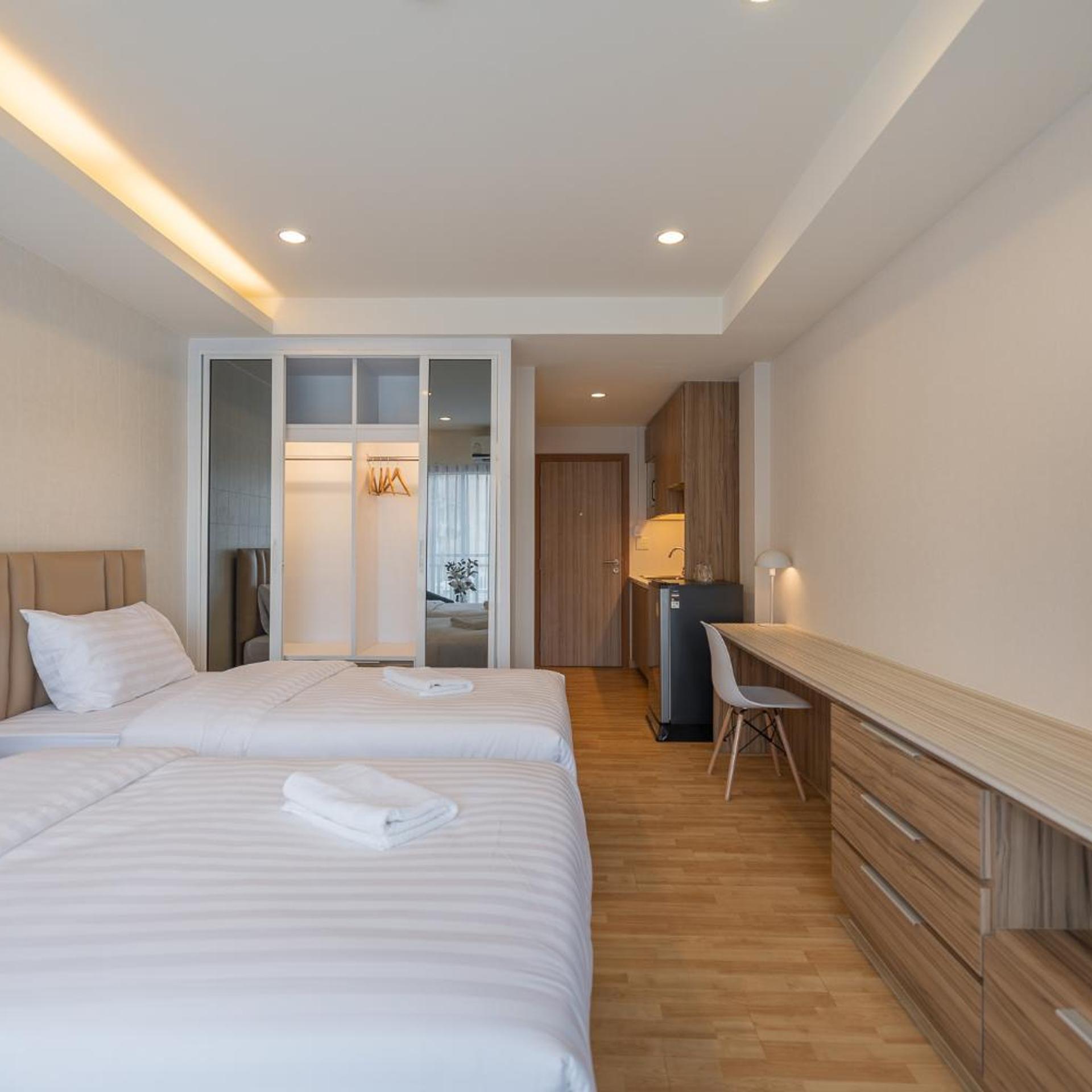 Room, Single Bed, Balcony