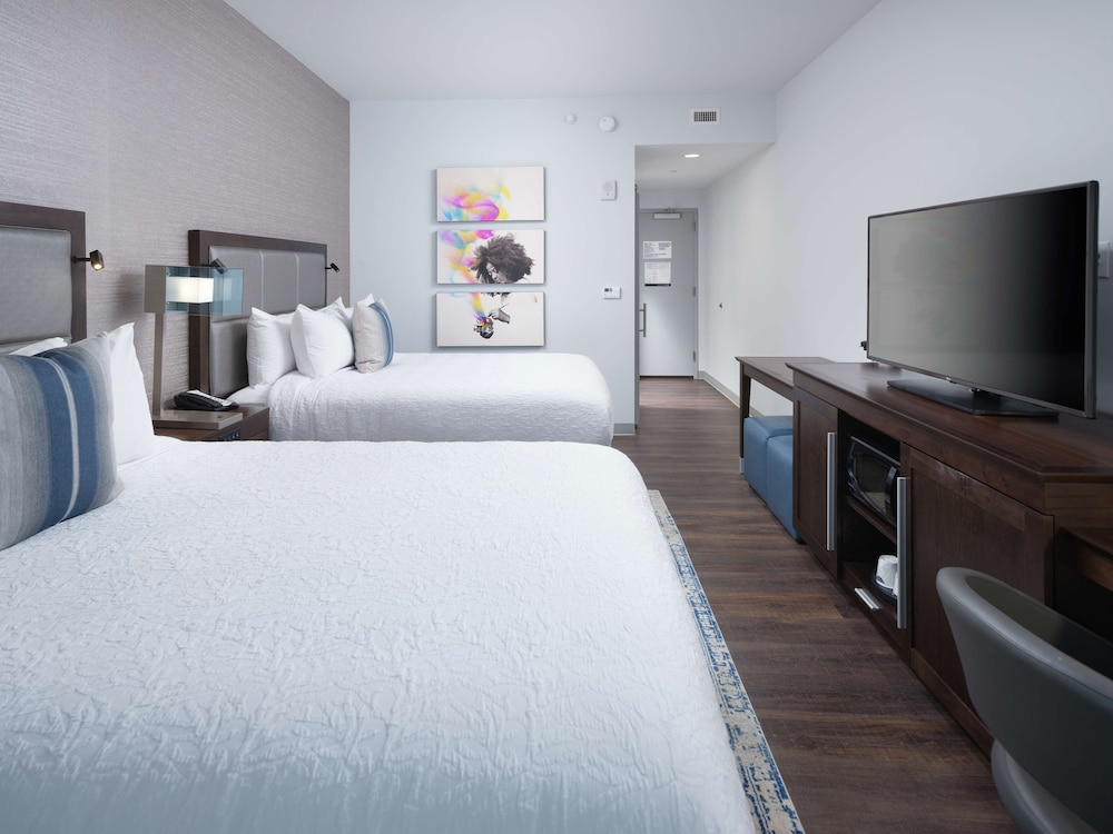 Hampton Inn & Suites Atlanta Decatur/Emory 28/81