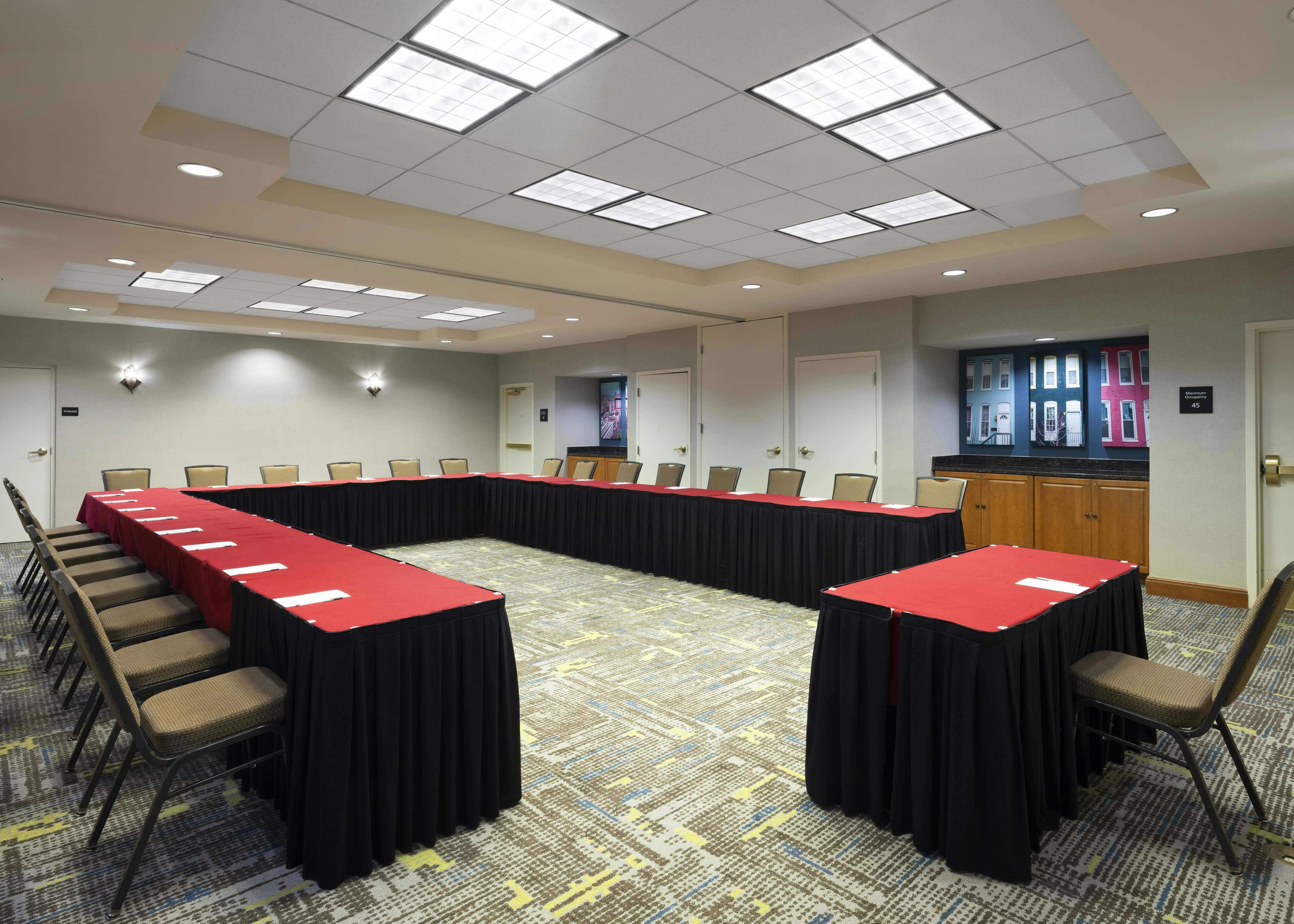 Hampton Inn And Suites Baltimore Arundel Mills 16/17