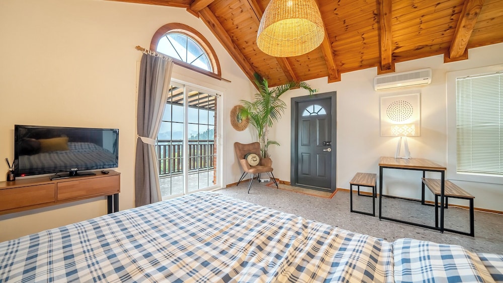 Gapyeong Botanical Pension 34/50