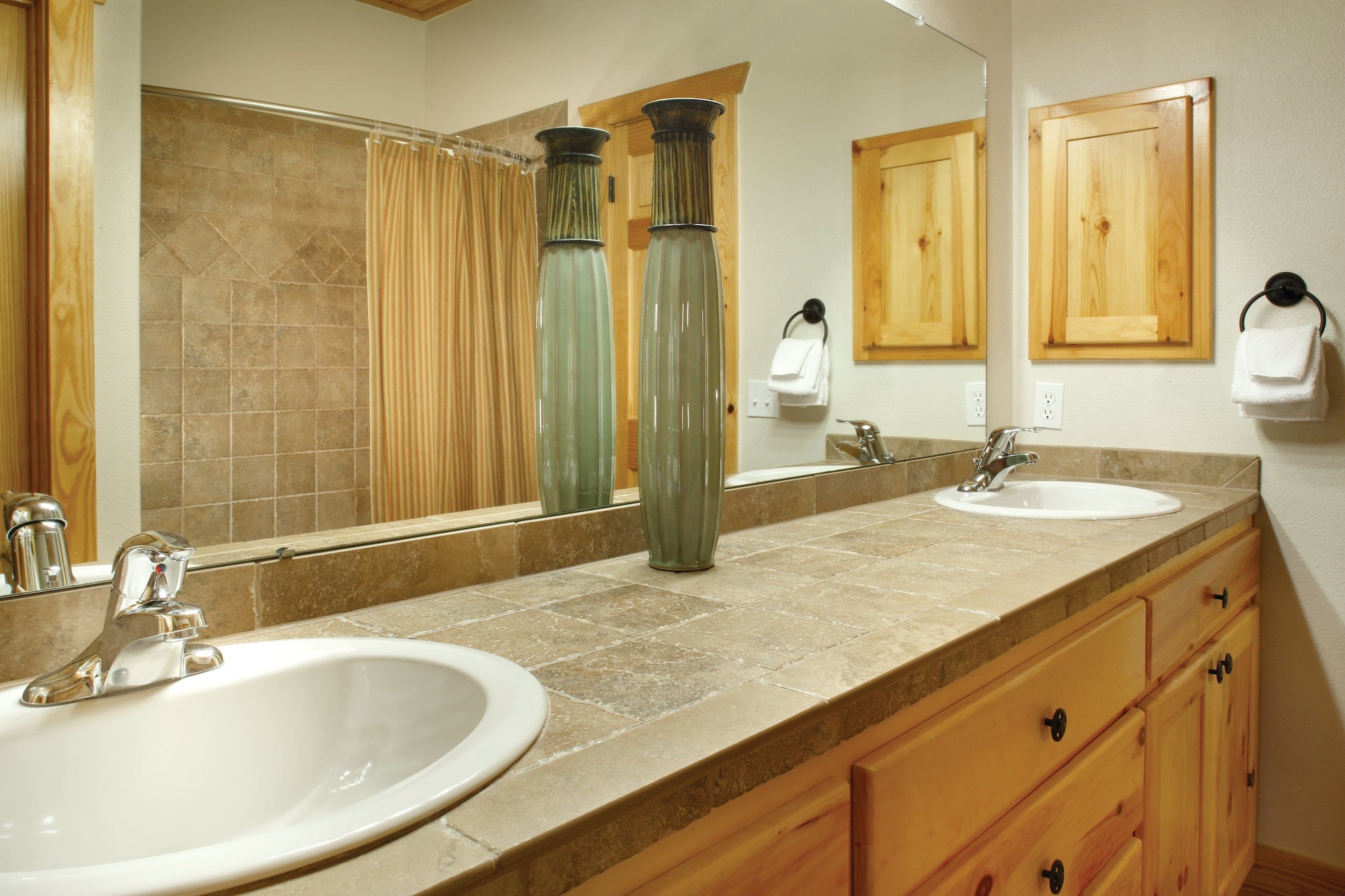 3 Bedrooms, Town House, King and Queen and Twin Beds, Kitchen, Worldmark New Braunfels 8/8