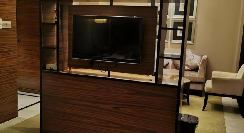 Zhangjiagang Guomao Hotel 12/42