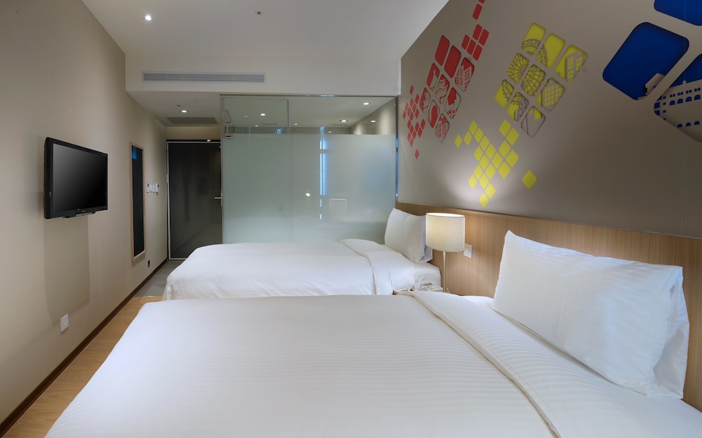 Park City Inn & Hostel 9/47