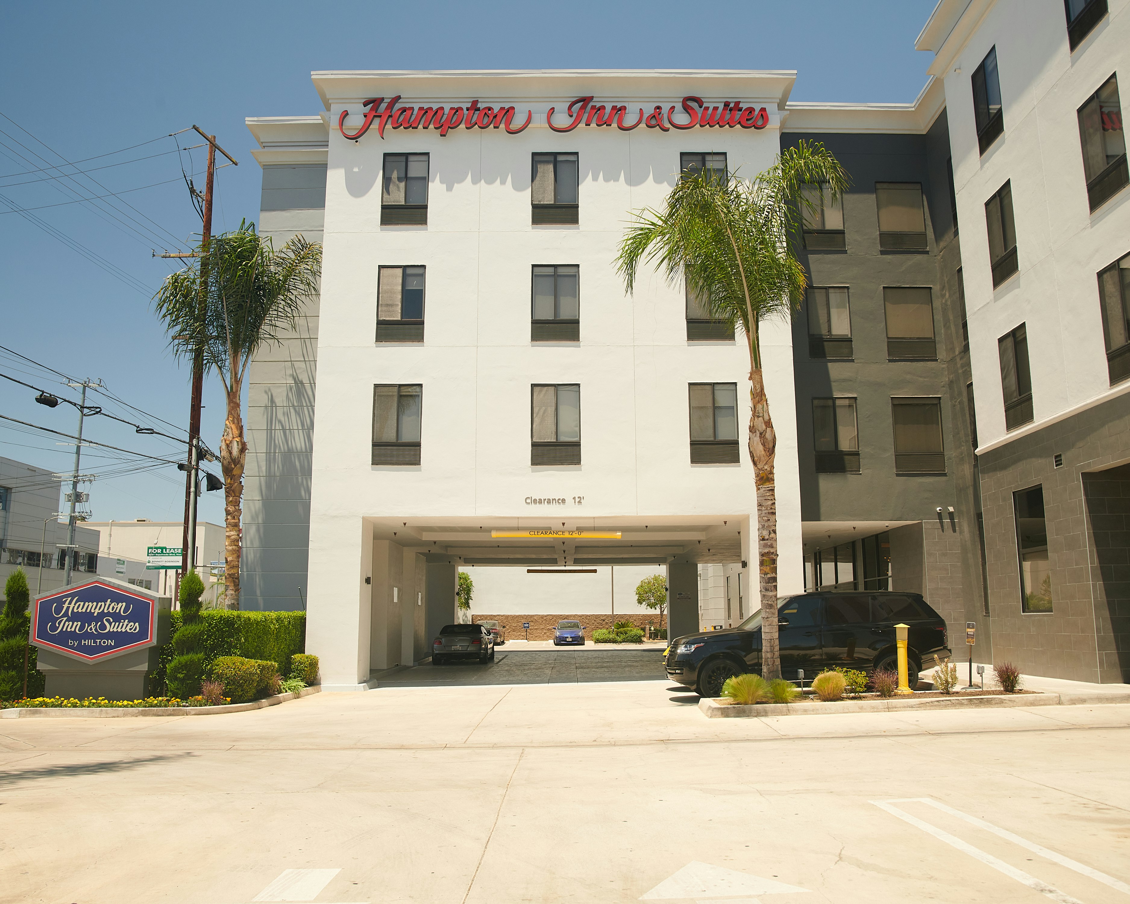 Hampton Inn and Suites Los Angeles /Sherman Oaks (ex Hampton Suites LAX Van Nuys) 28/29