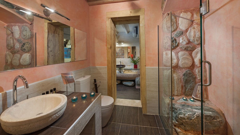 Iakovakis Suites Spa 41/50