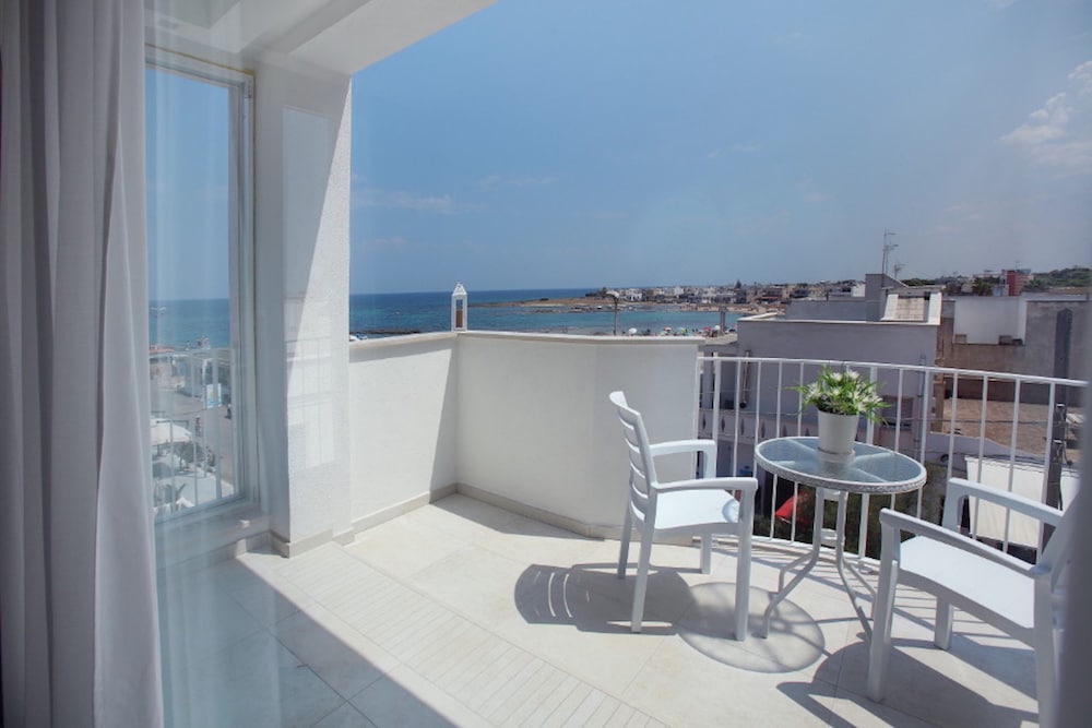 Cico Boutique Hotel 38/64