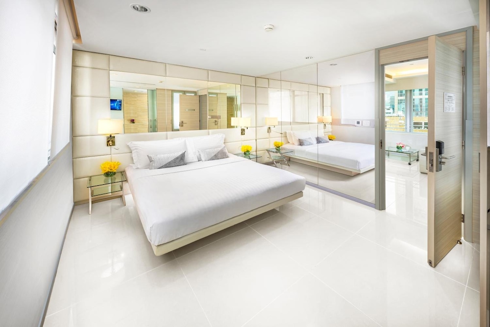 Iclub Wan Chai Hotel 7/42