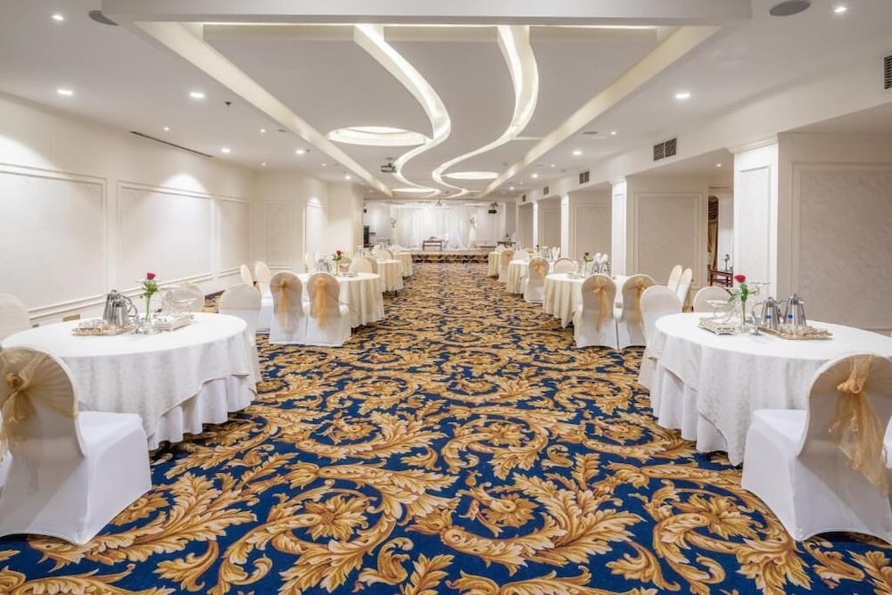 فندق الشهداء(Al Shohada by Palm Rich Makkah EX - Al Shohada Hotel) 24/47