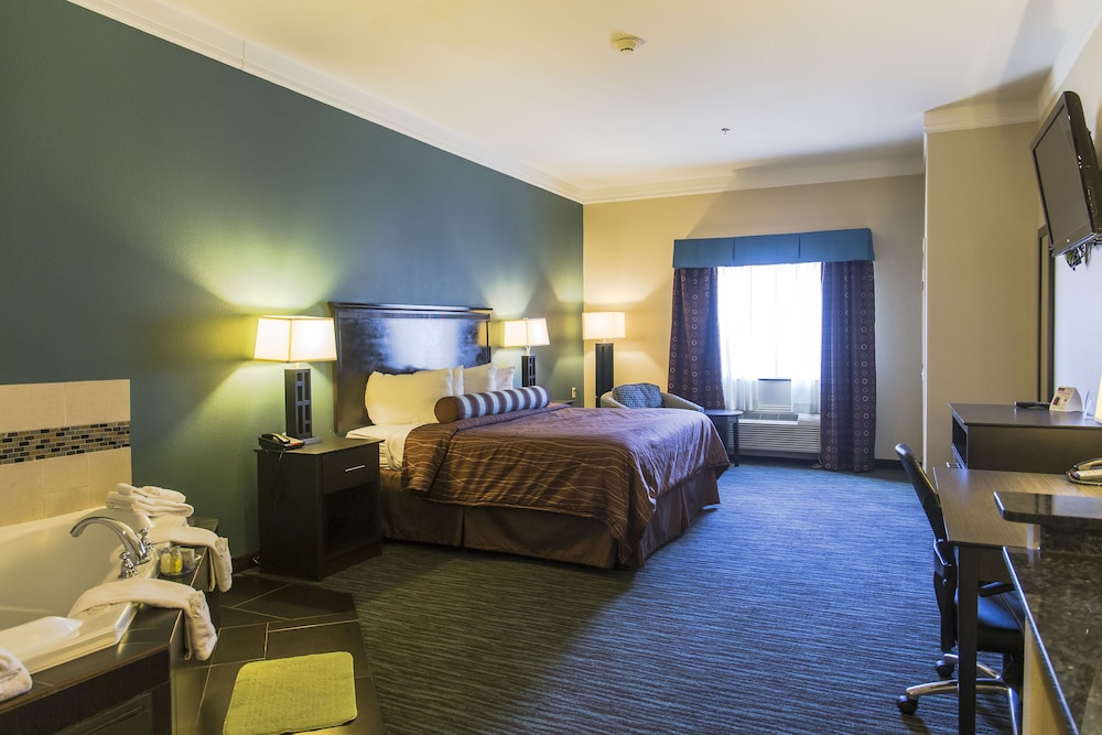 Red River Inn And Suites 7/44