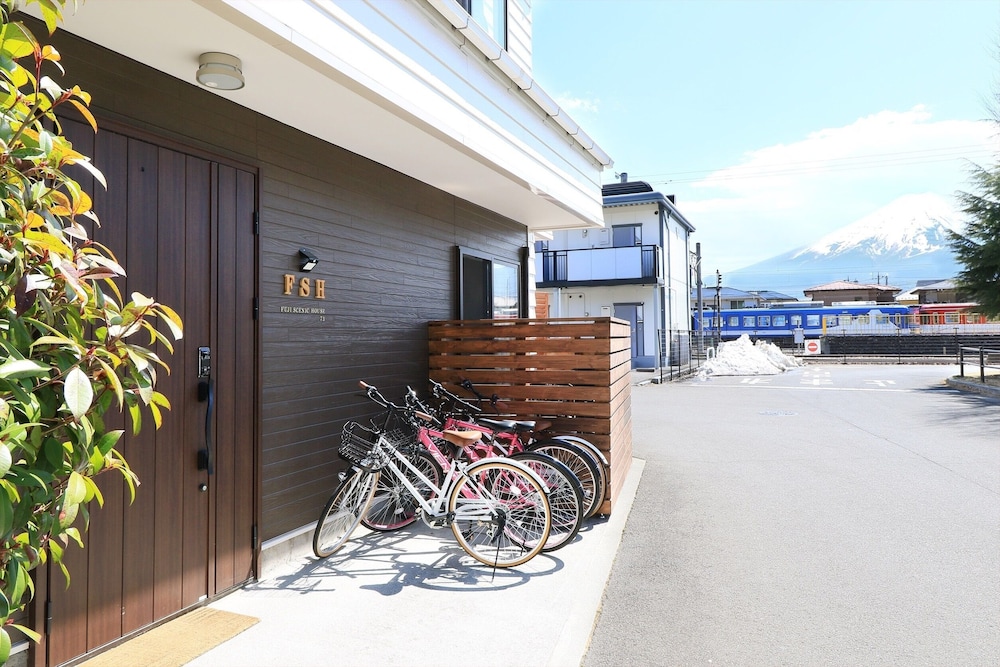 Fuji Scenic House73 2/19