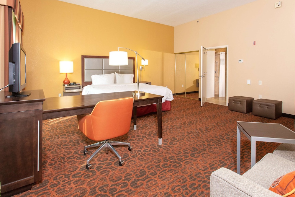 Hampton Inn And Suites Jacksonville Airport 37/42