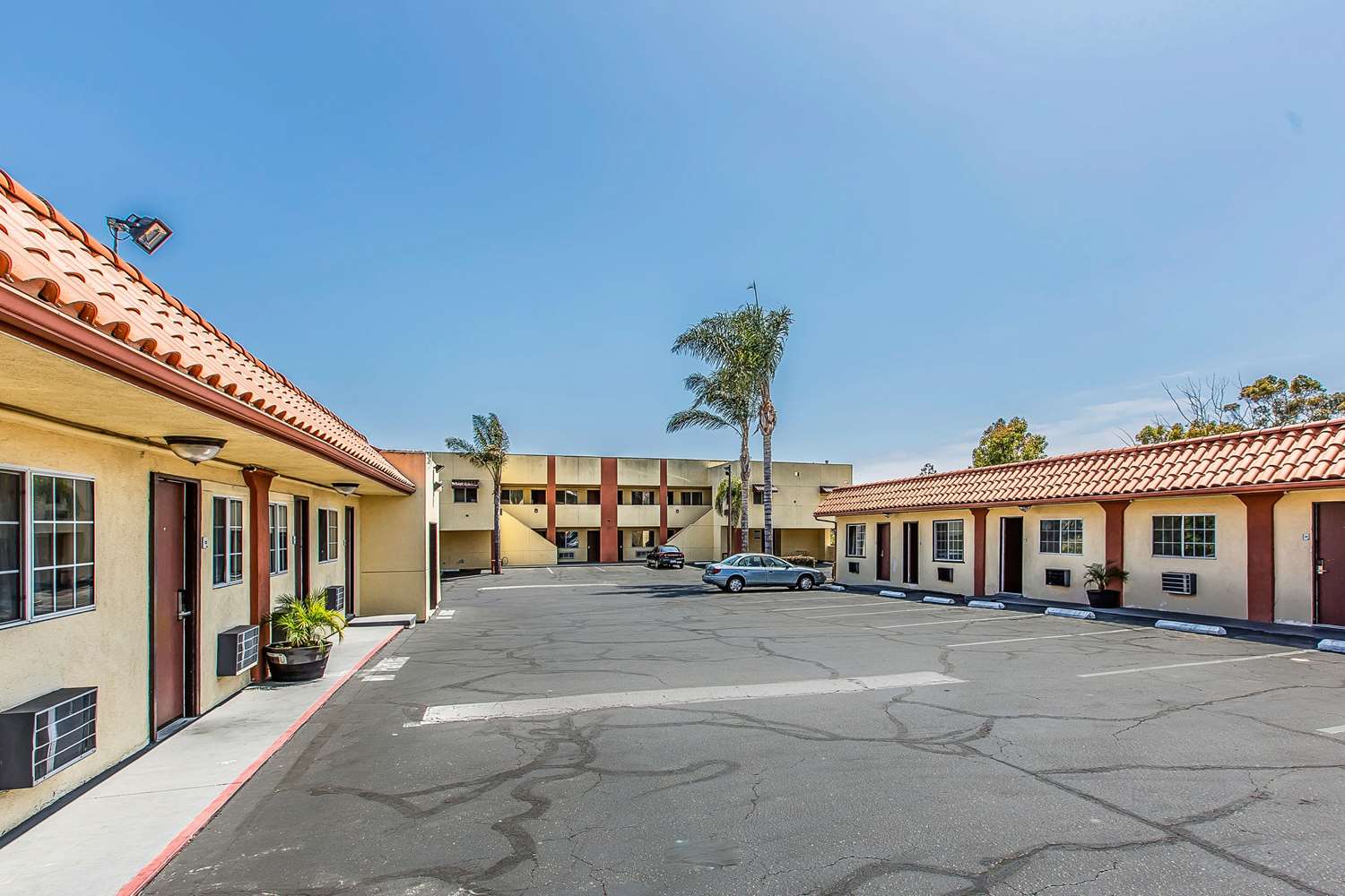 Rodeway Inn Ventura Midtown 44/48