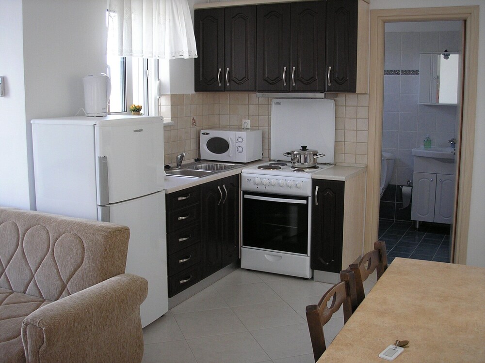 Nephele Apartments 25/50