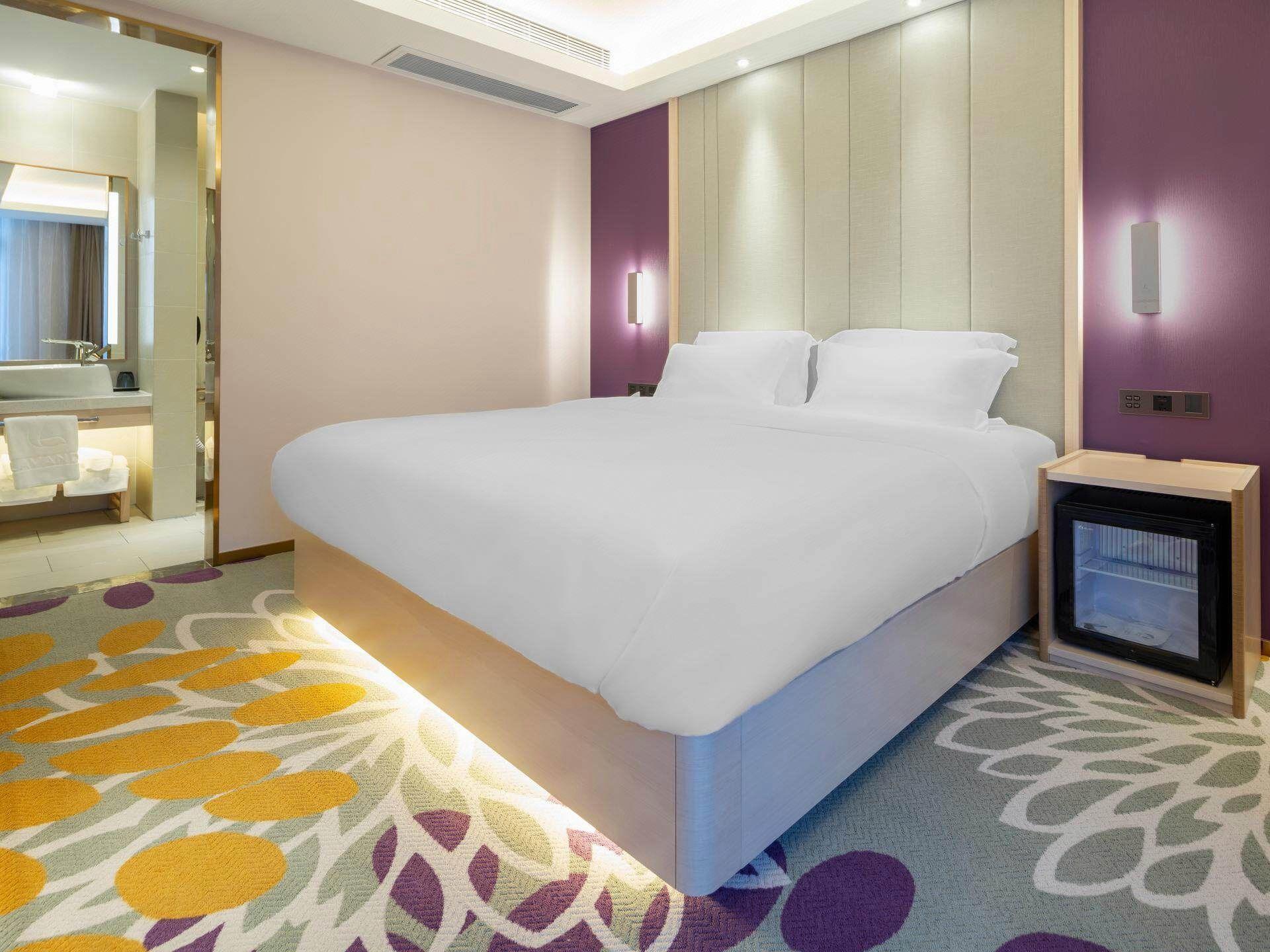 Lavande Hotel (Dongguan Chang an Binhai Bay) 24/60