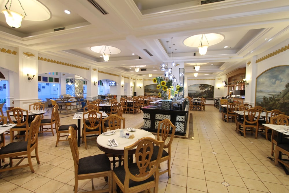 Bayview Hotel Georgetown 37/54