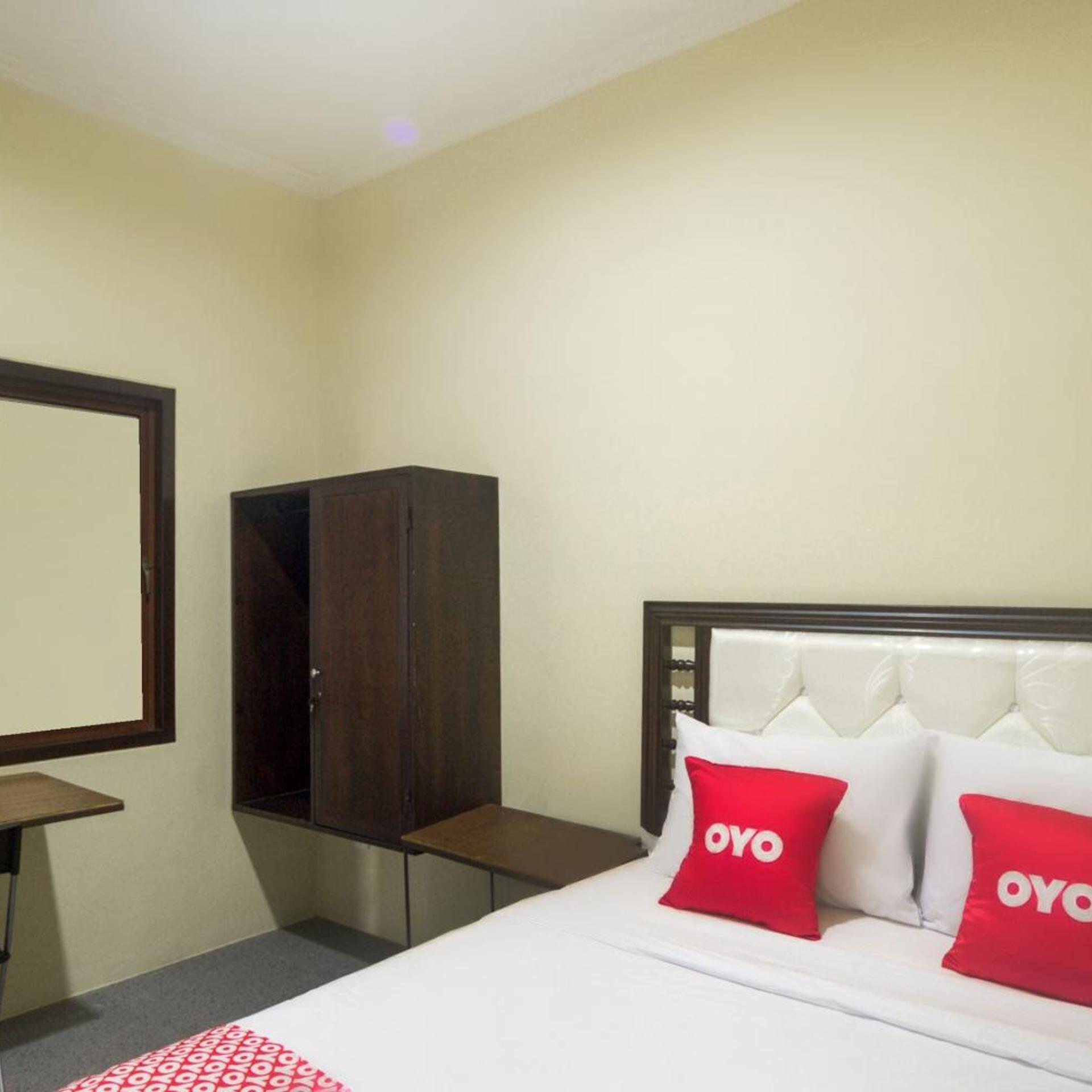 OYO 3354 Homia Residence 16/47