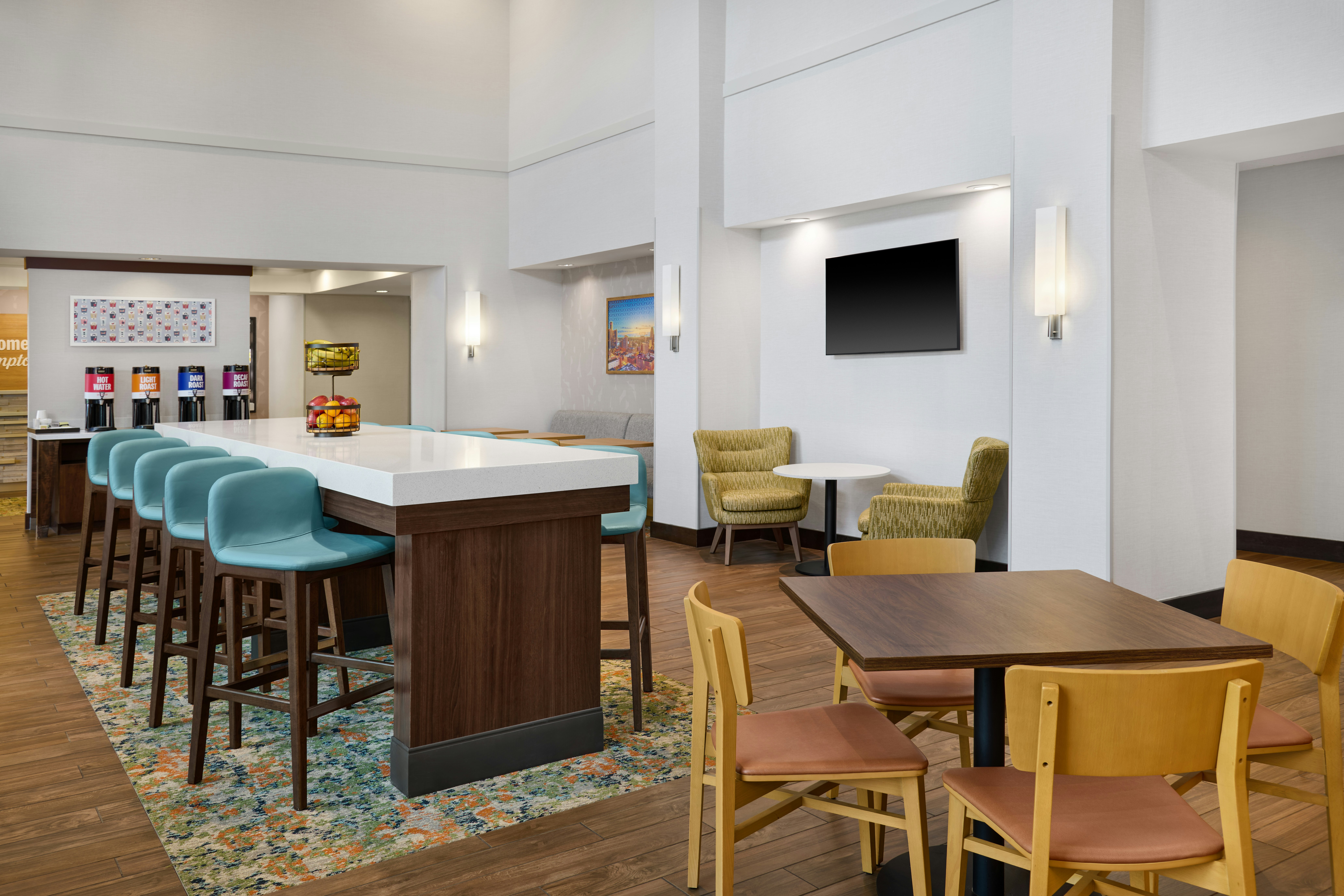 Hampton Inn And Suites Detroit Troy 46/64