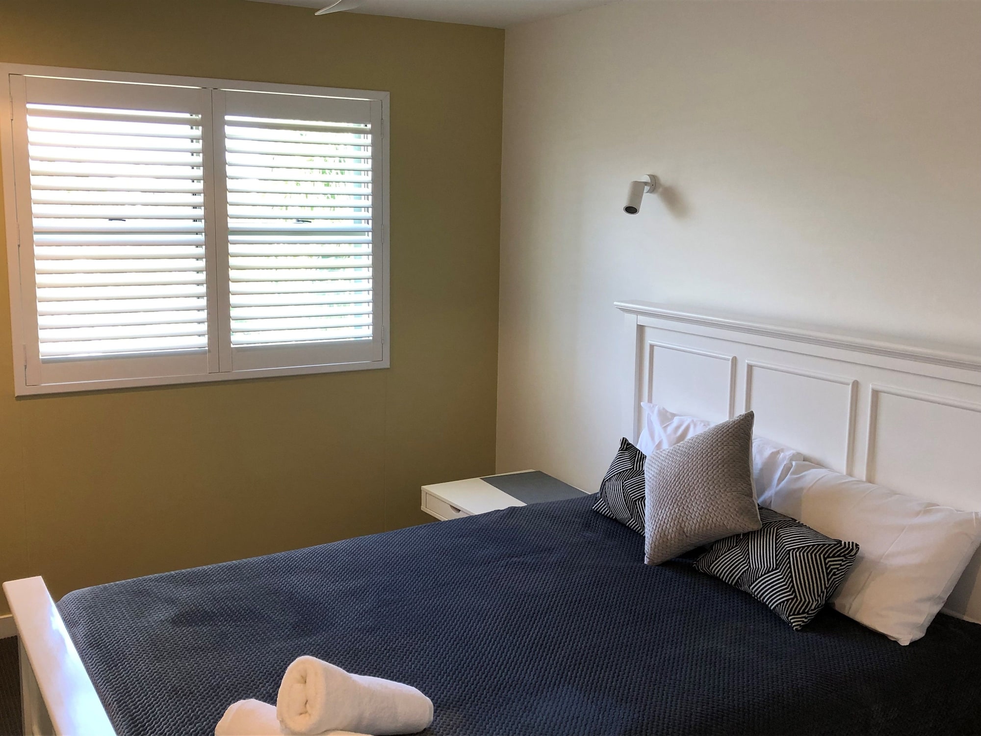2 Bedrooms, Roof Top, Apartment, Queen and Twin Beds, Ocean View