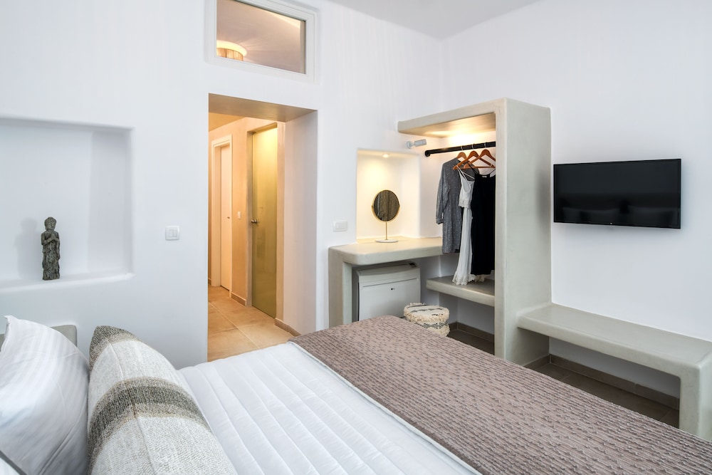 Hill Suites 14/50