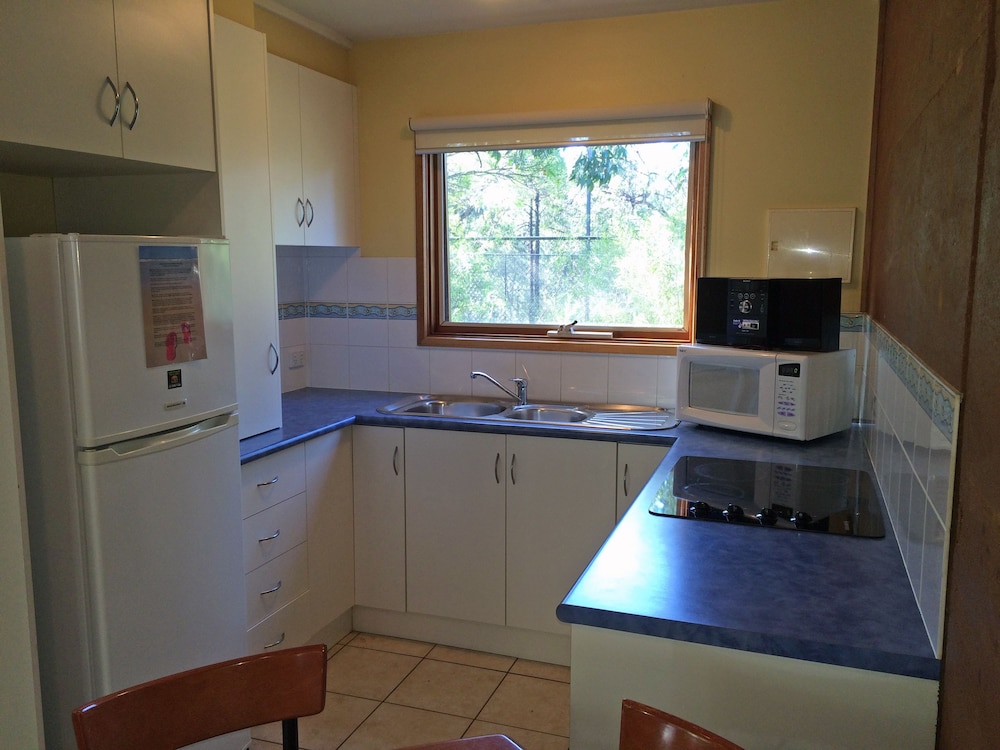Split Point Cottages 24/24