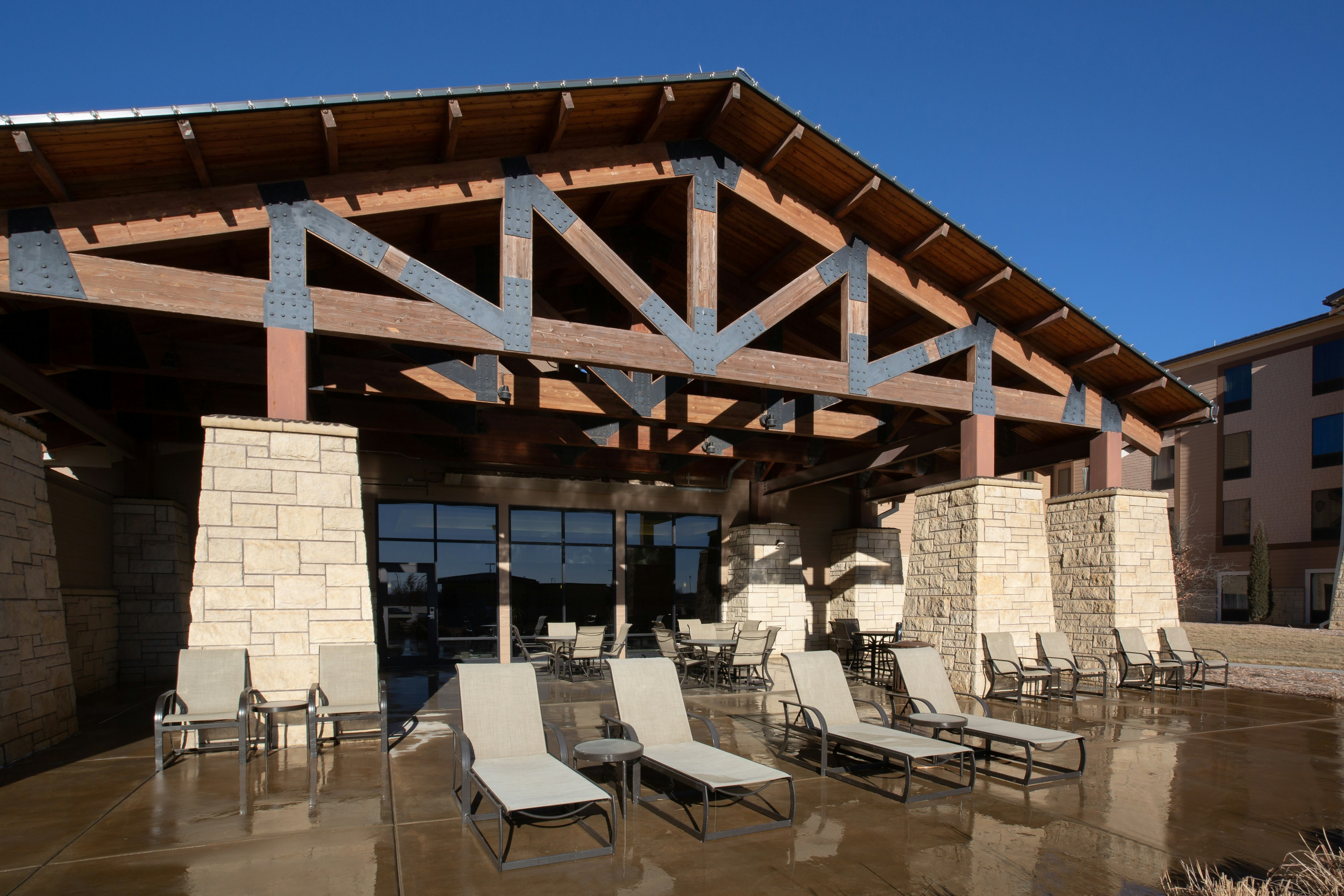 Hampton Inn & Suites I-35/ Mulvane 22/51