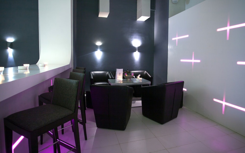 Business Hotel Tunis 53/63