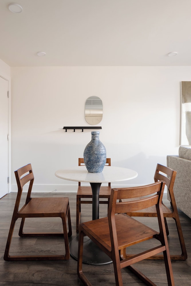 Reside Navy Yard, a Wyndham Residence 69/72
